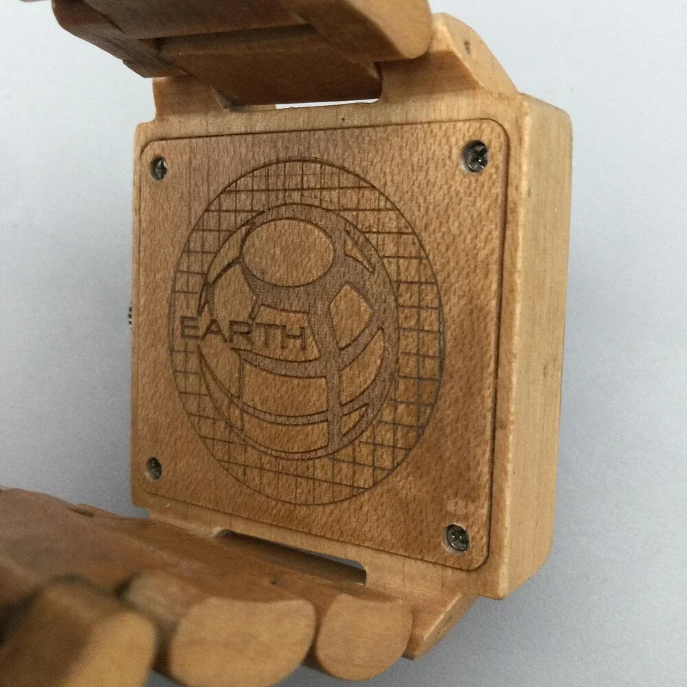 Earth Mens Watch 39mm Beige Wood Square Case Bracelet Date New Battery 6.25